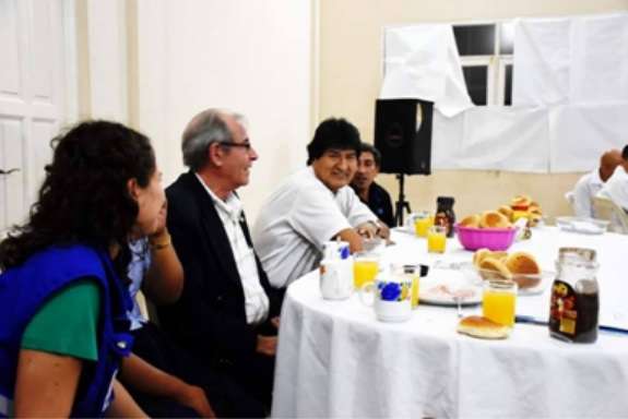 Evo Morales y Coronel de la Inteligencia cubana Eric Valdes