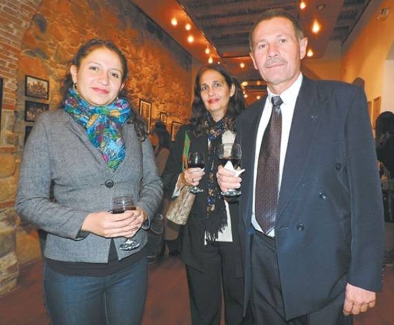 Jorge Luis Gomez espia cubano Embajadora de Bolivia en Cuba y Judith Saenz