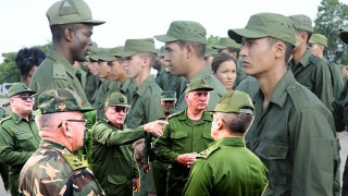 Cuba… El ejército infecundo