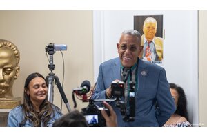 Luis Infante Homenaje a Basilio Guzman 1