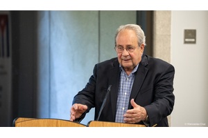 5 Alberto Luzarraga Simposio Acercamiento Biden Castrismo