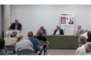 9 AlbertoLuzarraga Simposio Acercamiento Biden Castrismo