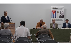 1 Julio M Shiling y panelistas